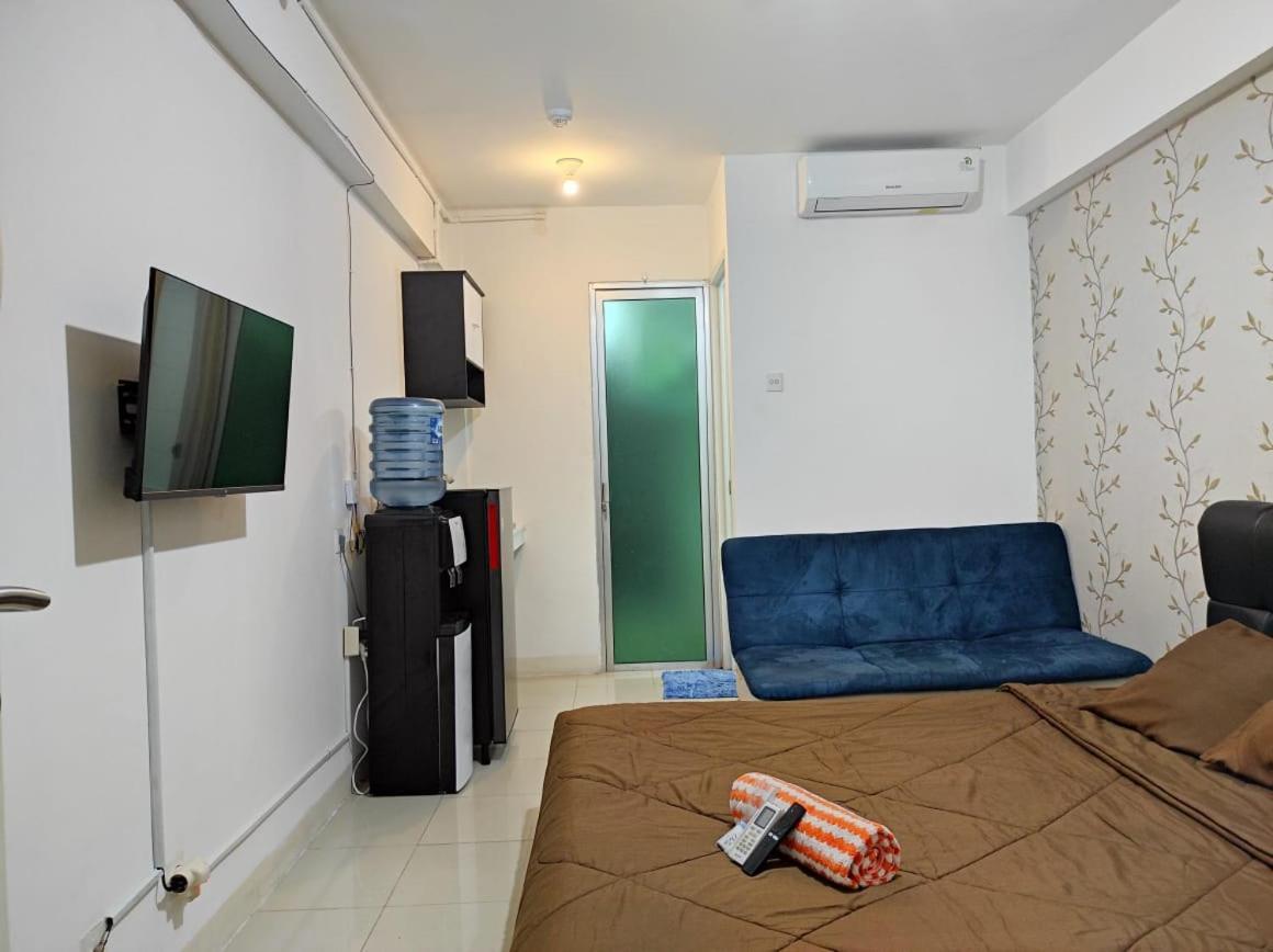 Apartemen Bassura City By Maezura Property Джакарта Экстерьер фото